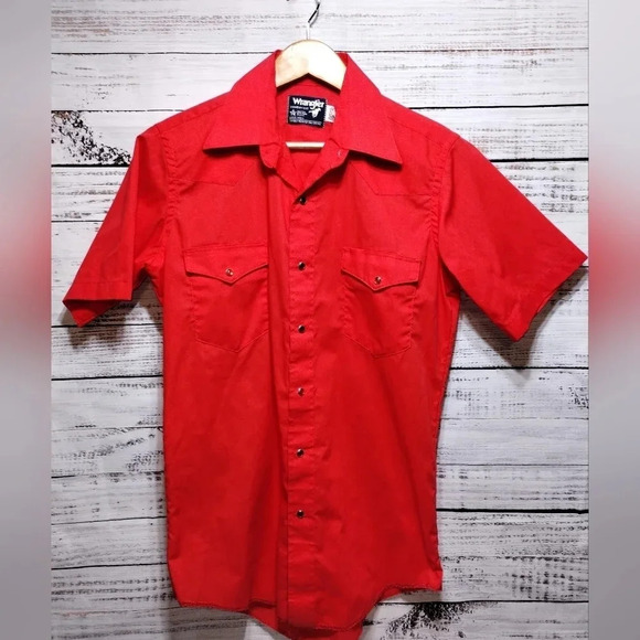 Wrangler Cowboy Cut Pearl Snap Shirt size 15 Red Vintage Western Long Tails - Picture 1 of 5